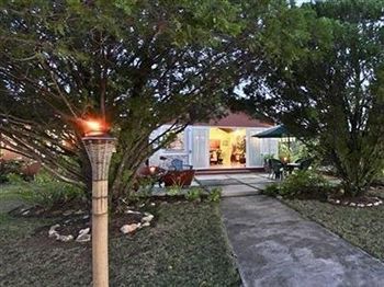 Paradise Beachfront Villas Rio Bueno Harbour Buitenkant foto